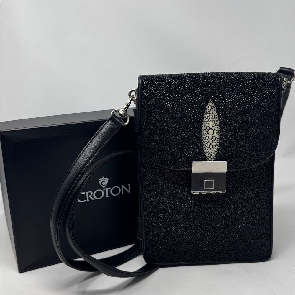 Croton Elegant Black Crossbody Bag with Silver Accents